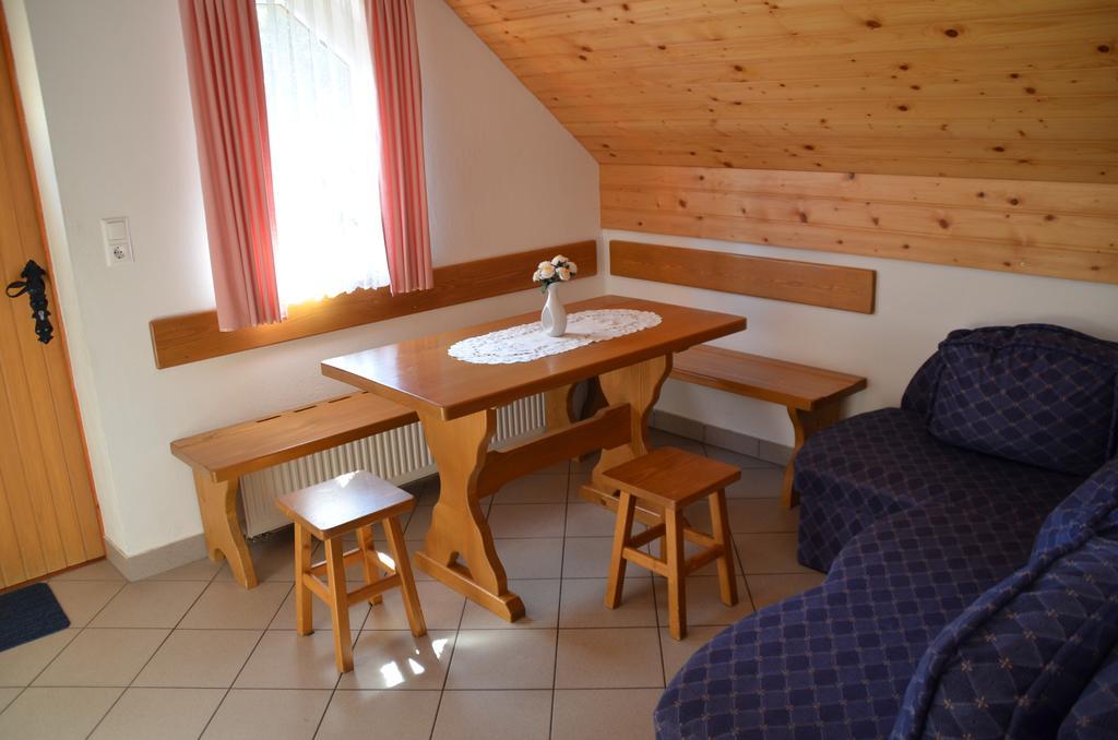 Apartmaji Srnca Cerkno Eksteriør bilde